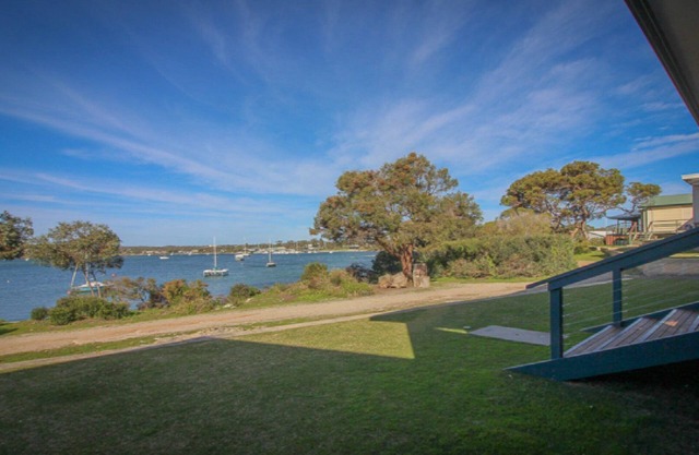 Bord de mer par nom, bord de mer par emplacement - c'est une grande maison de vacances Coffin Bay