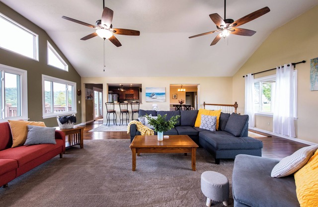 Waterfront Cabin w/ A View! Large Family Retreat + Pet-Friendly