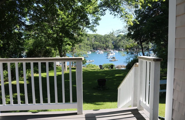 Waterfront Cottage w / Dock sur le port de Bristol Sud