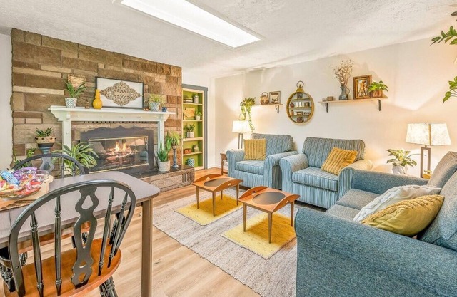 Waterfront Cottage w/ Large Covered Porch, BBQ, and Fire Pit