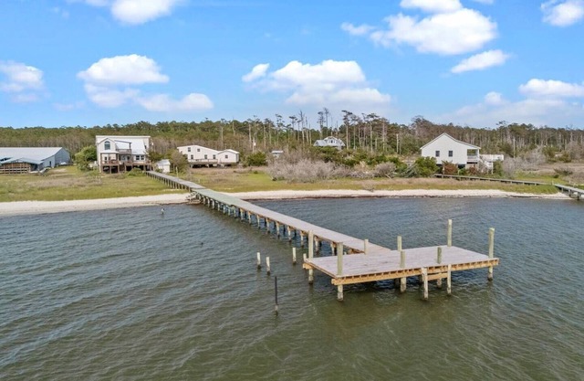 Waterfront+Dock+Kayaks+PingPong