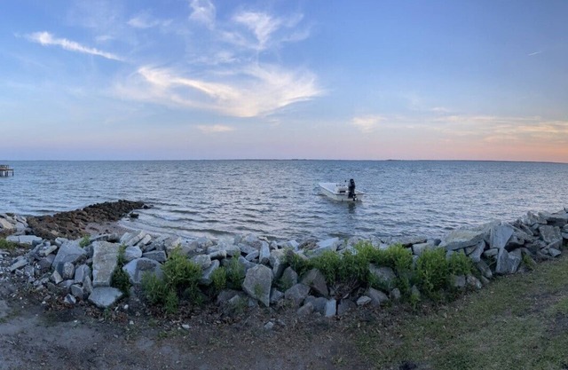 Waterfront! Enjoy Fishing Cape Lookout & Shackleford Banks- Pet Friendly