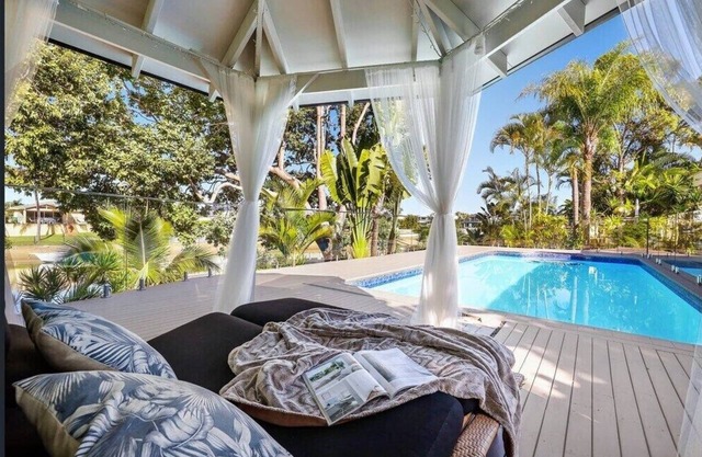 Waterfront Escape Sorrento, 5BD