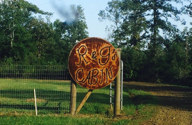 Venez par notre cabine sur Toledo Bend! NOUVEAU TARIF NOCTURNE MIS À JOUR !TOUTE nuit 180 $ !