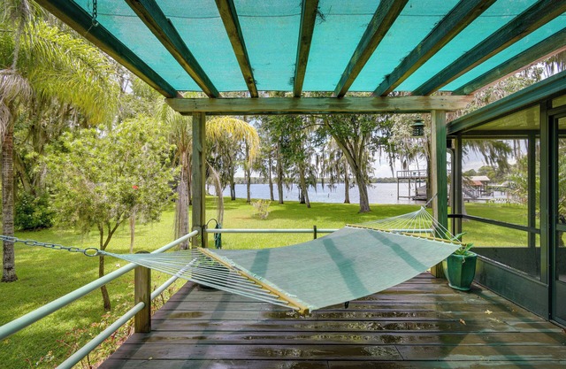 Waterfront Georgetown Retreat on Lake George!