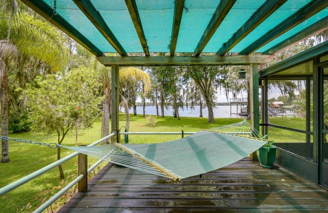 Waterfront Georgetown Retreat on Lake George!