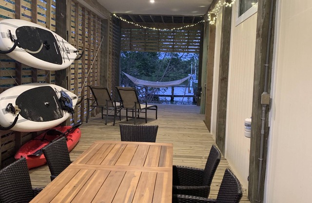 Bord de l'eau, vue sur le golfe, nouvelle inscription REHAB UNDERWAY disponible 2/1/20