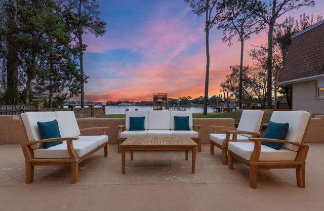 Luxury waterfront home with multiple suites for the whole extended family