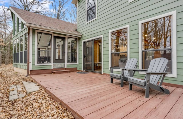 WATERFRONT home in Lake Tawakoni