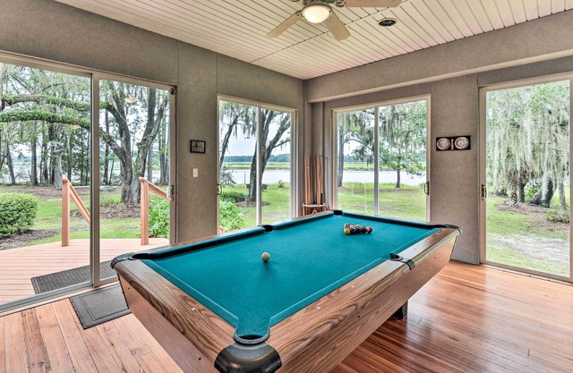 Waterfront Home w/ Shared Dock on Okatie River