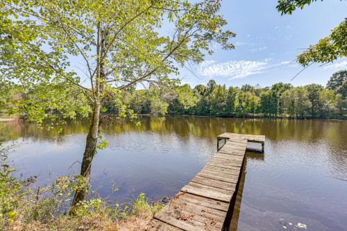 Waterfront Home with Dock and Yard, 4 Mi to Farmville!