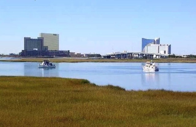 Waterfront Home avec de belles vues sur les toits d'Atlantic City
