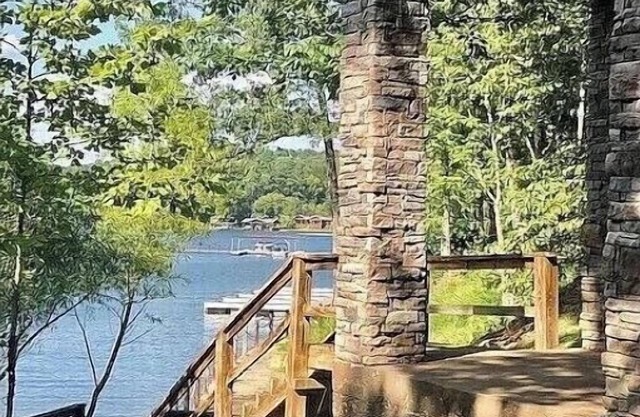 Waterfront house, Minutes to Auburn, Boat slip.