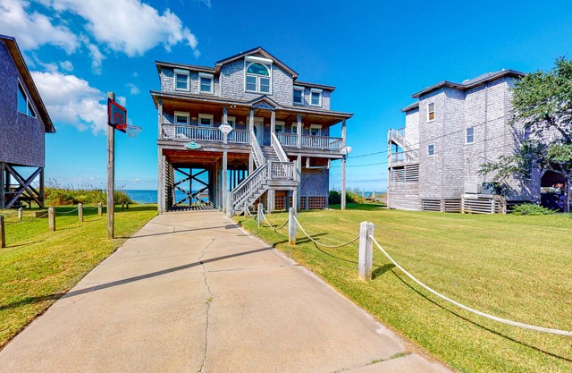 Waterfront House w/ Private Hot Tub - Ocean Views, WiFi, AC, Gas Fireplace, W/D