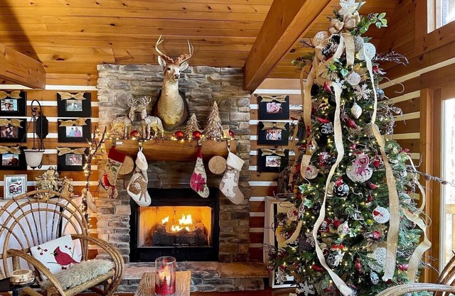 DÉCORÉ BELLEMENT POUR LES VACANCES !!! 9 'ARBRE DE NOEL ET DEUX MANTLES !!!!