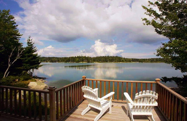 Waterfront Maine Island Cottage, tout nouveau poteau et poutre!