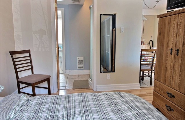 Loft fully equipped close to all services, park