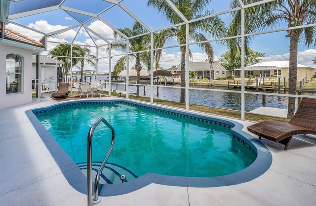 Waterfront Oasis W/ Private Pool, Dock, Fast WiFi & Ideal Location - Dogs OK