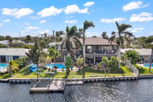 Waterfront Oasis1 blk to beach-Kayaks-Game room