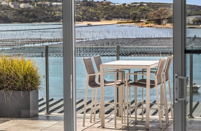 Waterfront On Market - Merimbula