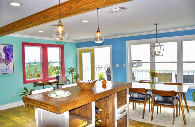 Waterfront Paradise - Bay Sunsets - Rejuvenate