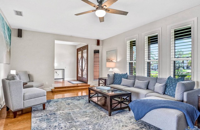 Waterfront Paradise | House in Largo with private pool, hot tub, dock, pool spa