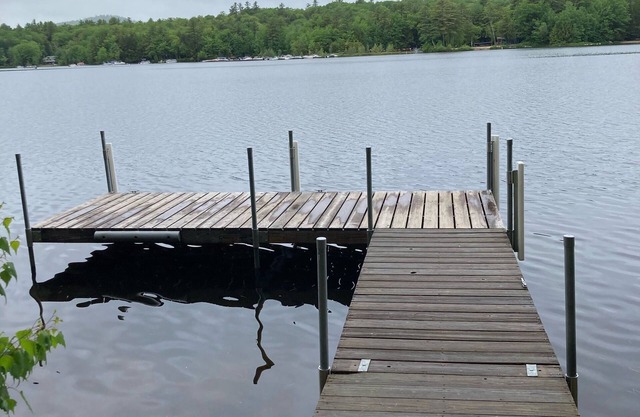 Chalet de ski au bord de l'eau sur Moose Pond