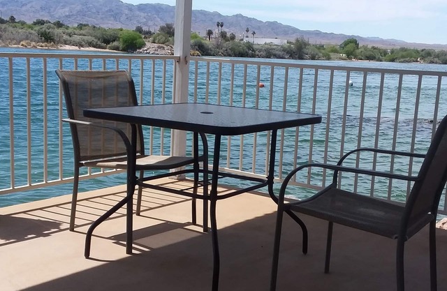 RAMPE DE BATEAU PRIVÉE ** SANDY BEACH ** COMMUNAUTÉ GATED, 3 CHAMBRES ET 2 BAINS