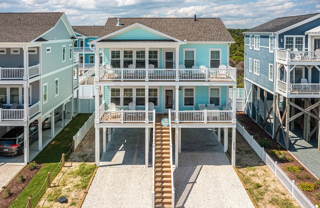 Waterfront retreat with private pool, beach access, fast WiFi & two decks