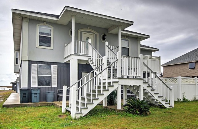 Waterfront Slidell Home with Boat Dock and Canal View!