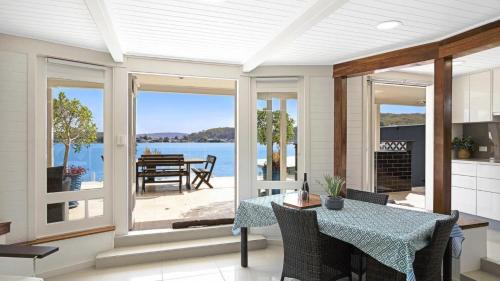 'Waterfront Studio' by Accom Holidays