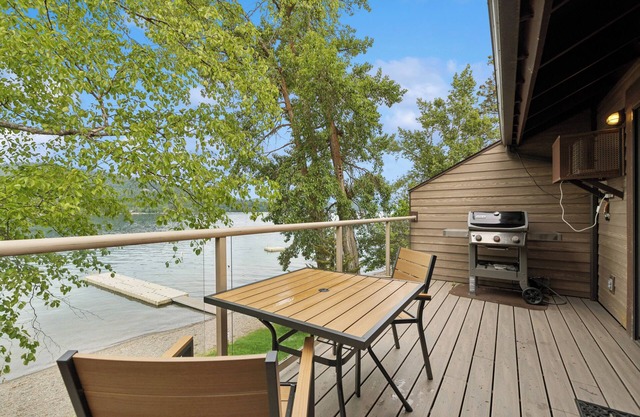 Waterfront Whitefish Lake Condo 5BU | 1 Bed, 1 Bath