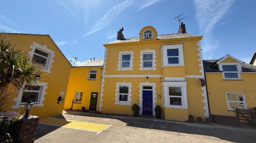Watermead House