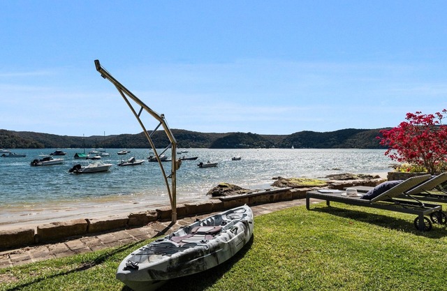 Waters Edge on the shores of Pittwater