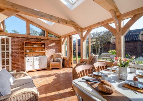 Watts Cottage