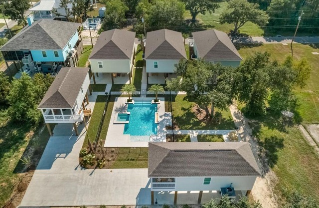 Waveland Beach Cottages