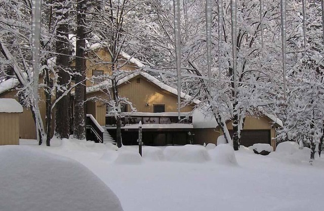 "Belle maison spacieuse à Yosemite - (WawonaHome
