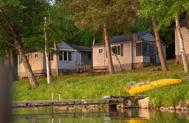 Webb Lake, Hackensack, Northern MN - 2 Bedroom, Sleeps 4 - Cabin #4 Blue Water