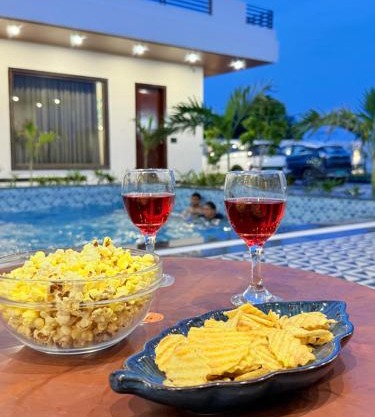 Weekend Wala Ghar