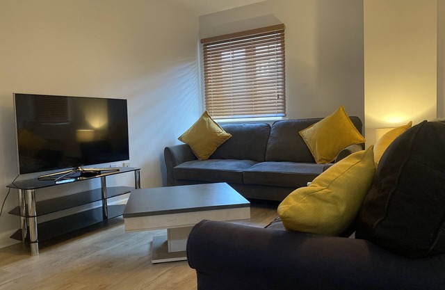 Weekly & Monthly Stays for /Business/Contractors/Relocators/Families