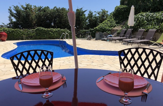 Location à la semaine, villa Lloret de Mar avec piscine privée, quartier calme