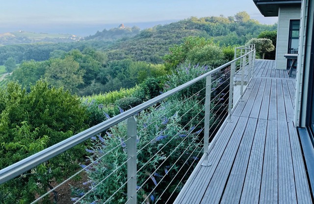 Bienvenue aux Coteaux Blancs - Splendide villa 10 personnes en plein vignoble