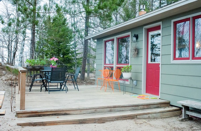 Bienvenue aux skieurs / motoneigistes! Blueberry Beach House dans un pays des merveilles d'hiver