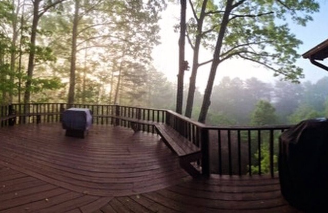 Welcome to our Cabin! Forget your worries in this recently updated place.