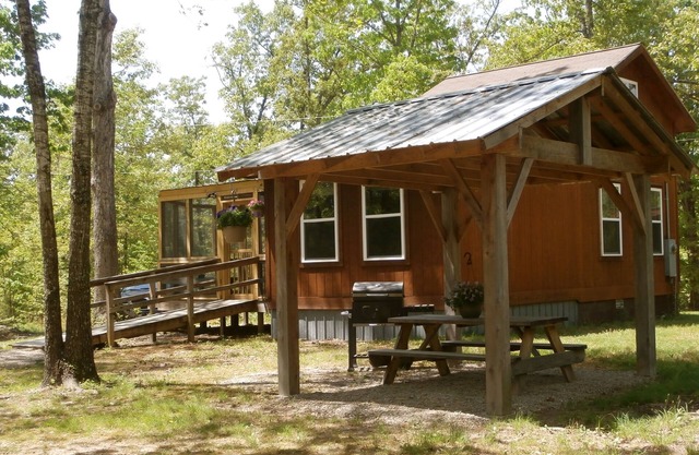 Bienvenue dans notre chalet confortable et privé des montagnes d'Ozark.