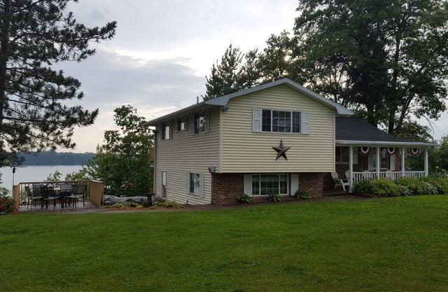 Bienvenue dans notre propriété Prairie shores sur la chaîne des lacs dans le magnifique Chetek