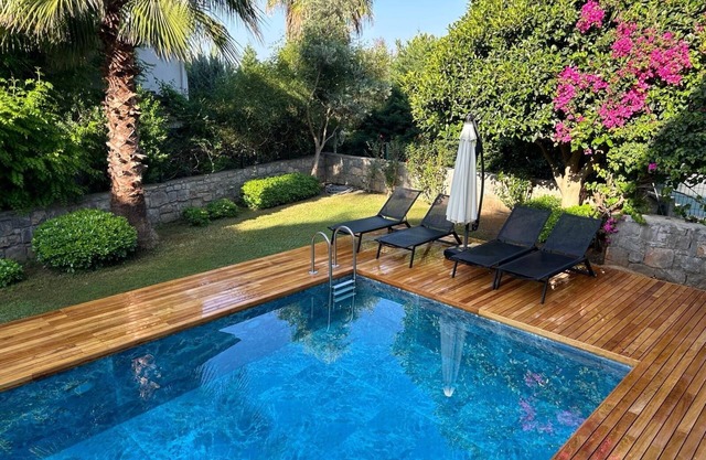 Villa de luxe de 4 chambres dans un cadre tranquille avec piscine privée et climatisation partout