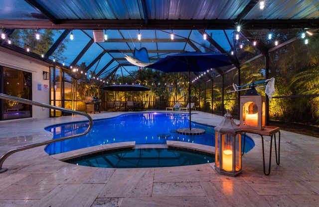 Welcome to Sailfish Cove, Heated Saltwater Pool & Spa...