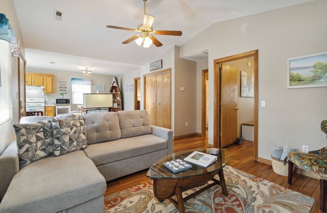 Welcome to “The Love Shack” – Your Perfect Charming Getaway!