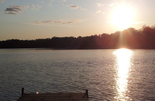 Bienvenue à la maison Nut Sur Sunfish Lake! Venez pour la détente ou d'aventure!